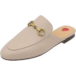 ARQA Women’s 100% Leather Mules Beige with Gold Buckle Slip On Loafers Sz 38 / 8